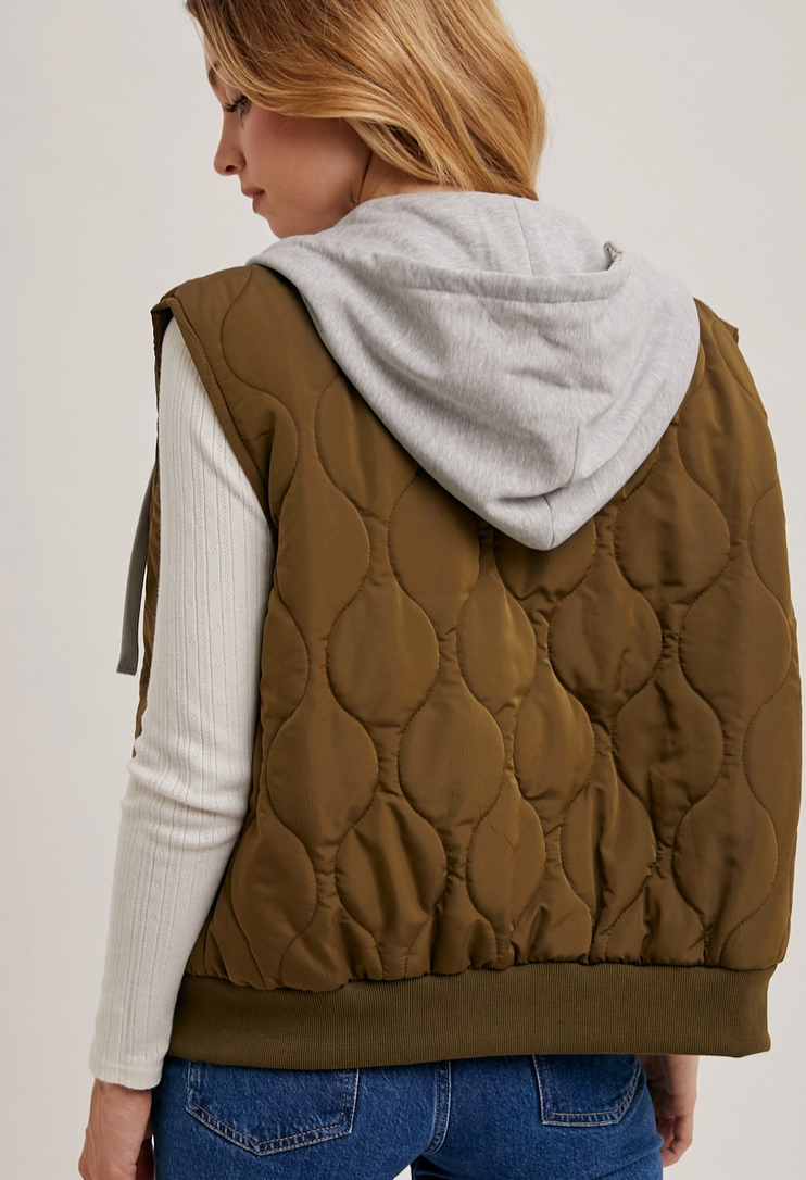 7581 -Zipper Front Quilted Puffer Vest Contrast Hoodie